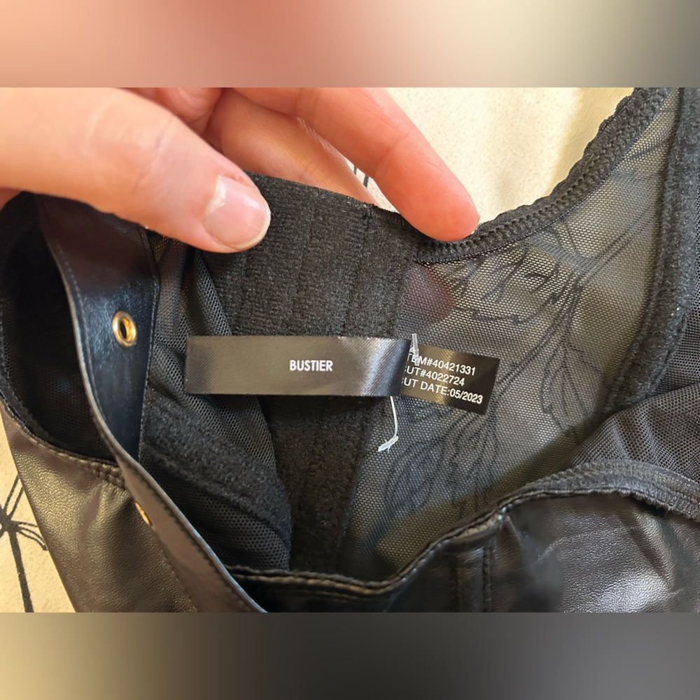 3x Torrid Bustier - Picture 3 of 4